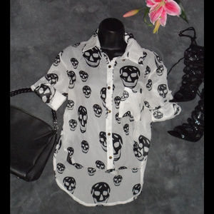 Chiffon Skulls Roll tab sleeves tunic